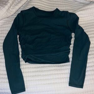 Lululemon top